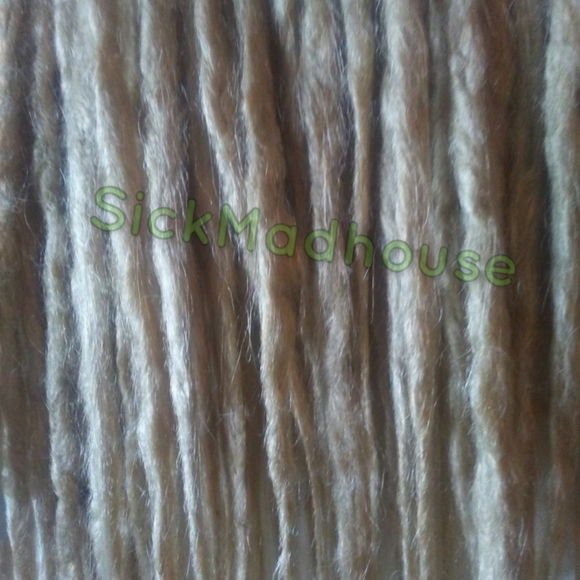 10 Bleached Blonde Synthetic Dreads Dreadlocks - Picture 2 of 4